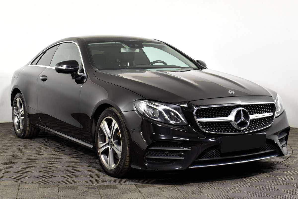 Купить Mercedes-Benz E-Класс 300, 2017, 126 000 км, фото №3