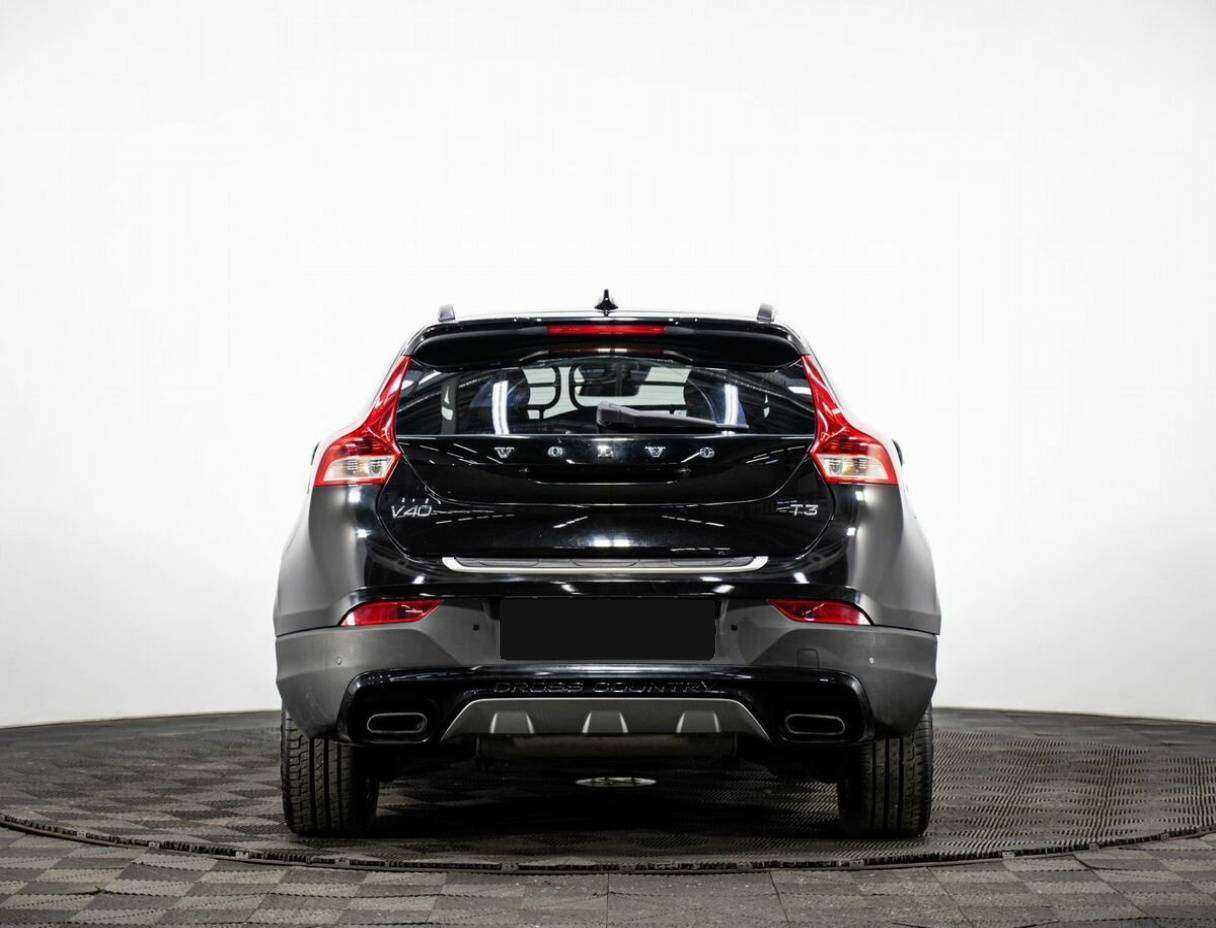 Купить Volvo V40 Cross Country, 2015, 120 500 км, фото №5