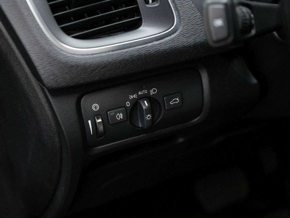 Купить Volvo V40 Cross Country, 2015, 120 500 км, фото №15