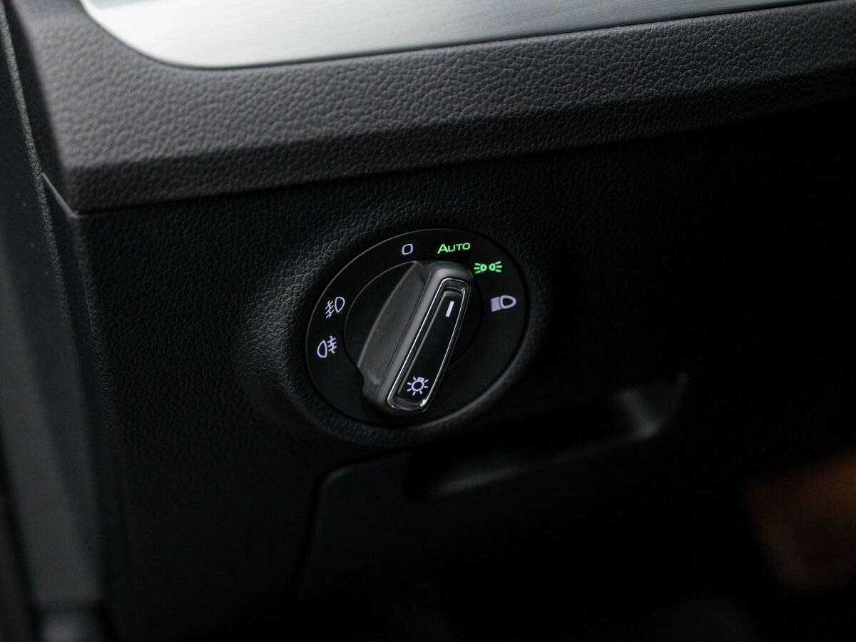 Купить Skoda Superb, 2017, 142 000 км, фото №18