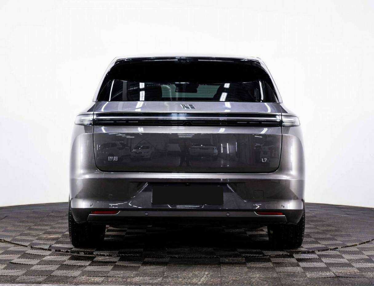 Купить LiXiang L7, 2023, 8 909 км, фото №5