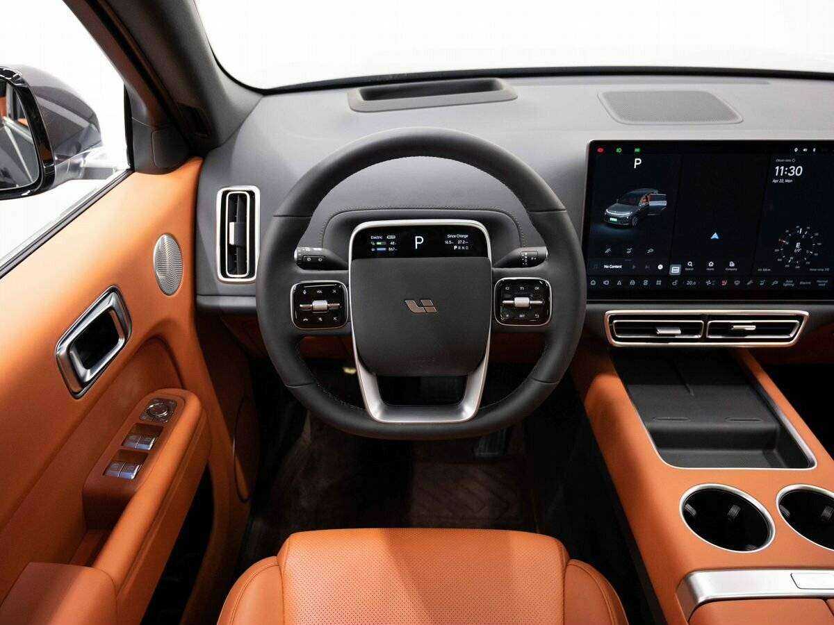 Купить LiXiang L7, 2023, 8 909 км, фото №13