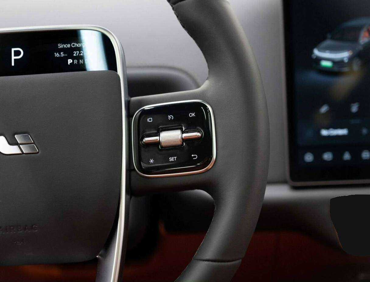 Купить LiXiang L7, 2023, 8 909 км, фото №15