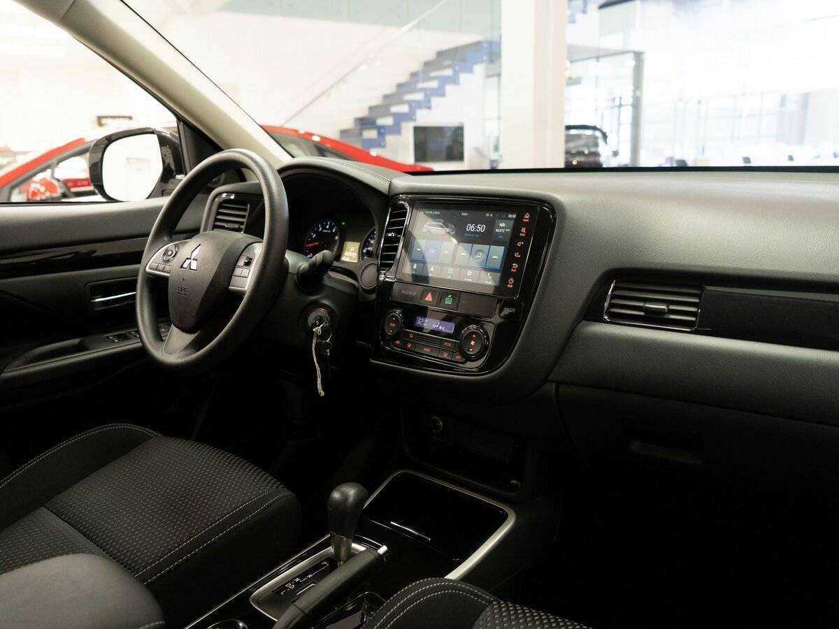 Купить Mitsubishi Outlander, 2022, 235 км, фото №16