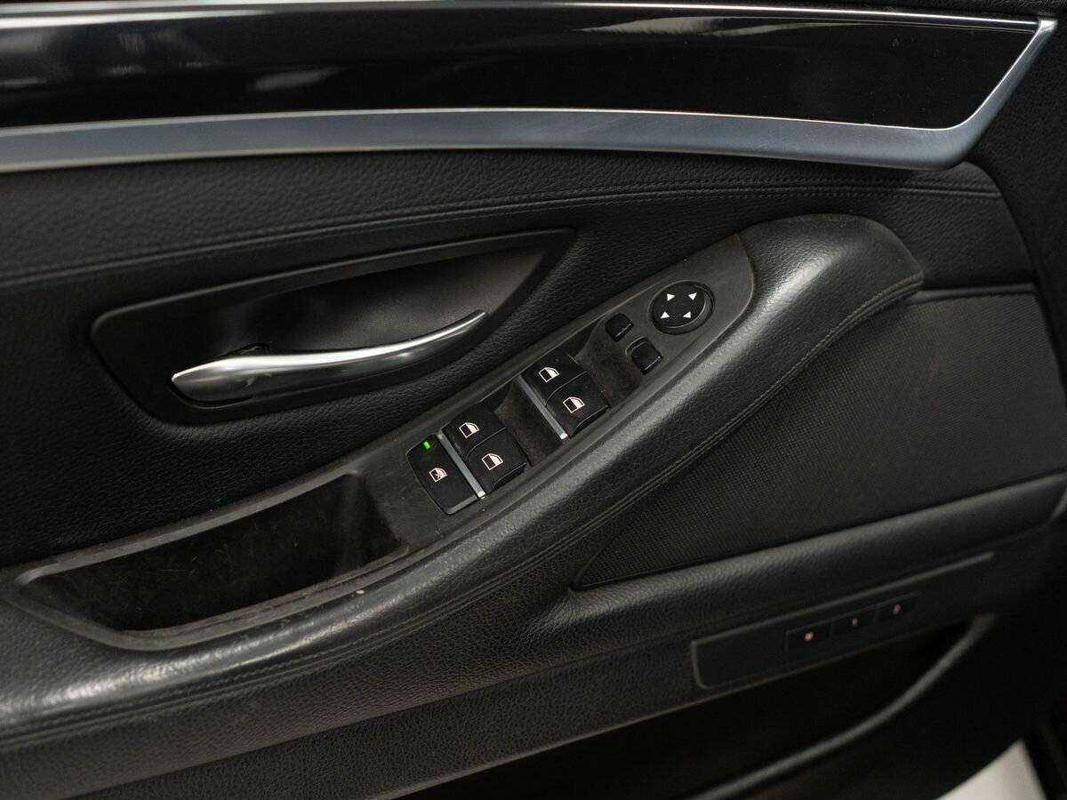 Купить BMW 5 серии 530d xDrive, 2013, 229 600 км, фото №15