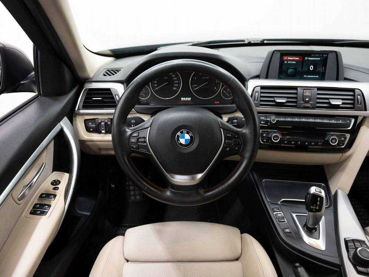 Купить BMW 3 серии 320d xDrive, 2018, 115 000 км, фото №14