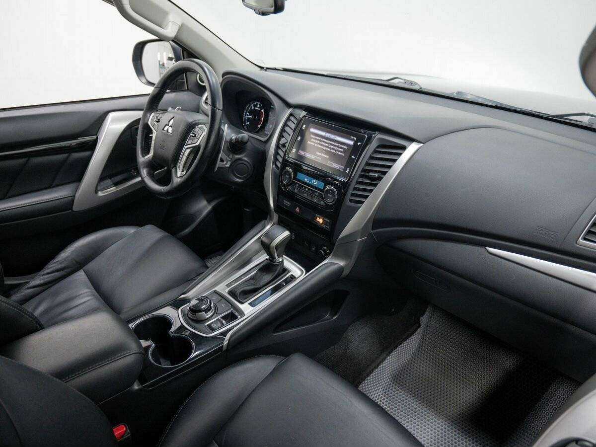 Купить Mitsubishi Pajero Sport, 2018, 128 000 км, фото №8