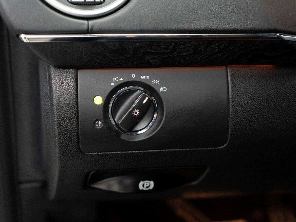 Купить Mercedes-Benz GL-Класс 350, 2012, 175 133 км, фото №16