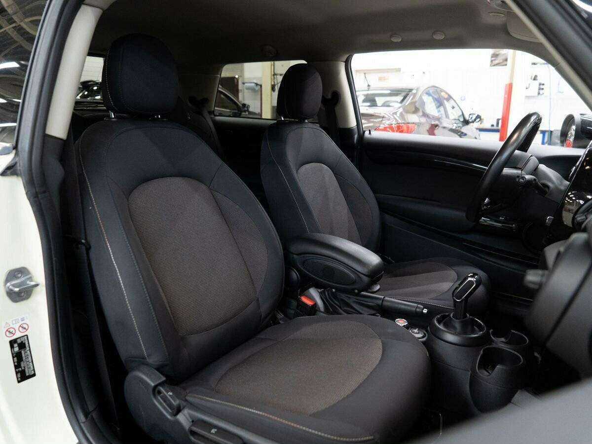 Купить Mini Hatch Cooper, 2018, 86 000 км, фото №8