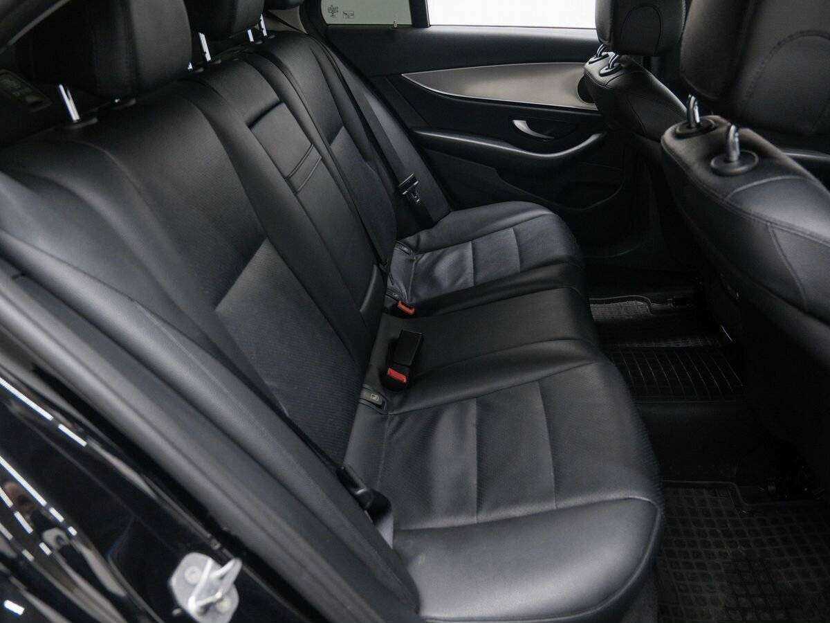 Купить Mercedes-Benz E-Класс 200, 2017, 108 000 км, фото №9