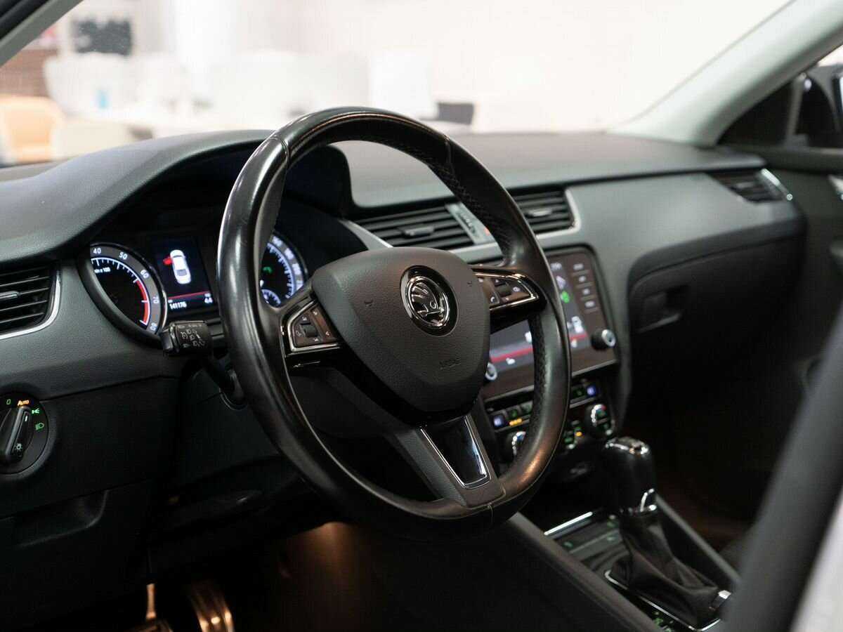 Купить Skoda Octavia, 2018, 141 200 км, фото №5