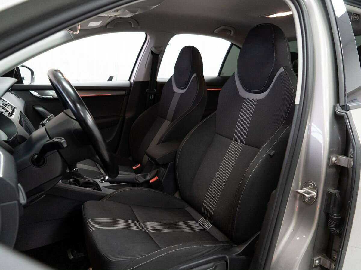 Купить Skoda Octavia, 2018, 141 200 км, фото №6