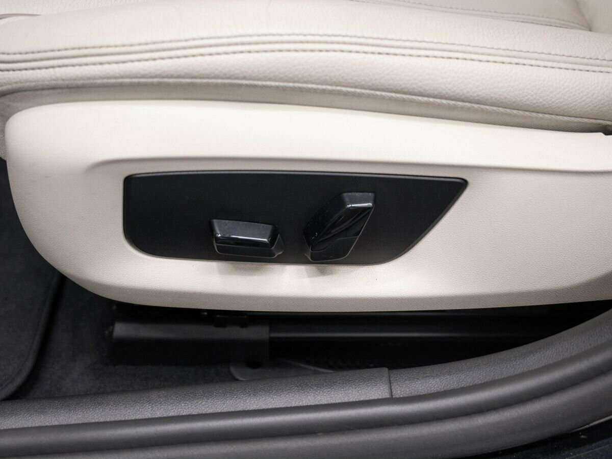 Купить BMW 5 серии 520i, 2018, 174 500 км, фото №15