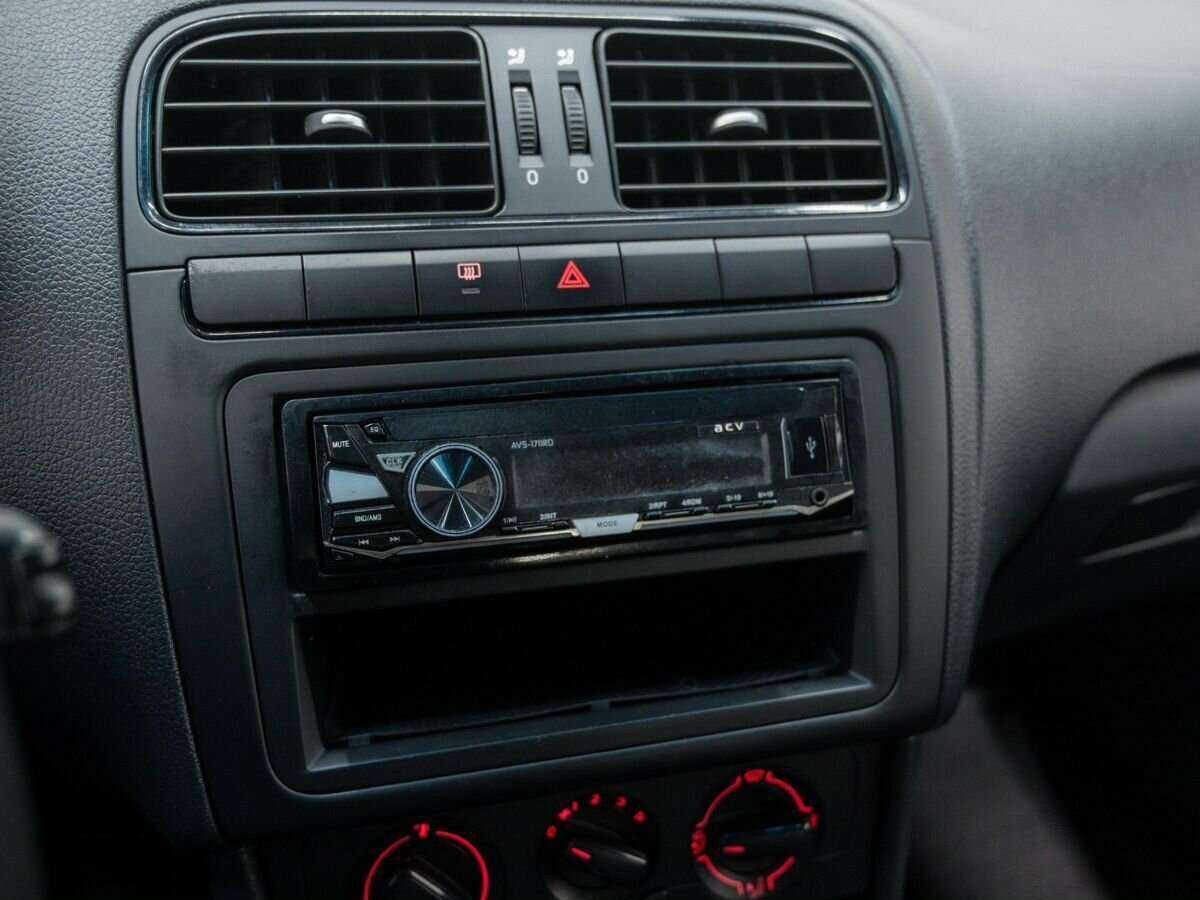 Купить Volkswagen Polo, 2020, 99 000 км, фото №19