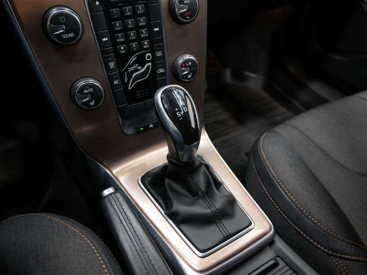 Купить Volvo V40 Cross Country, 2014, 119 339 км, фото №21