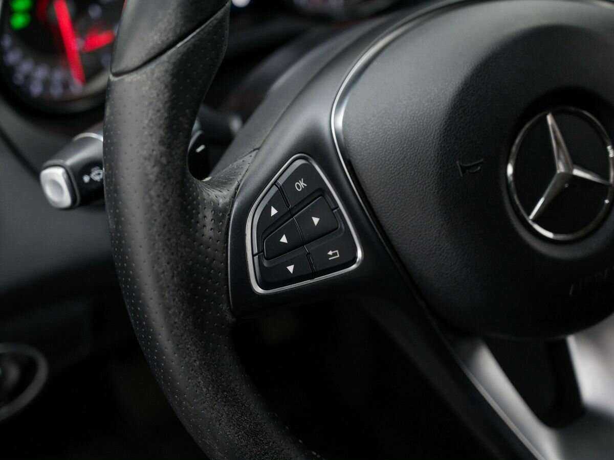 Купить Mercedes-Benz GLA 250, 2016, 123 344 км, фото №18