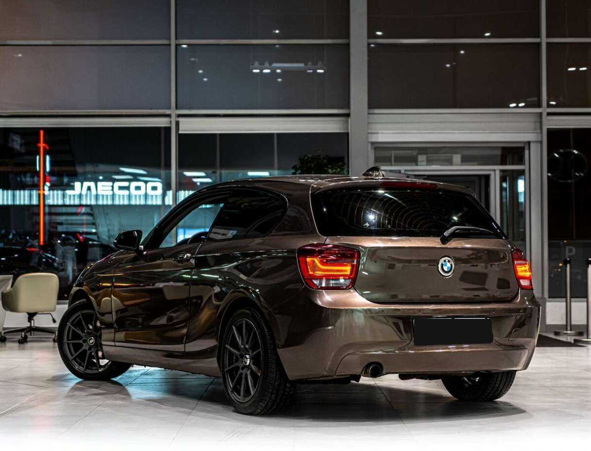 Купить BMW 1 серии 116i, 2012, 188 937 км, фото №4