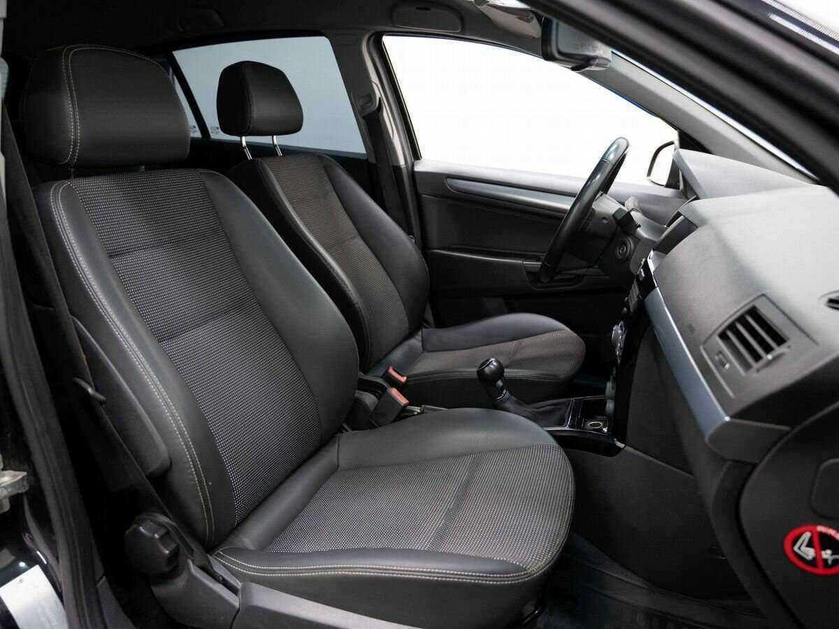 Купить Opel Astra, 2010, 180 000 км, фото №9