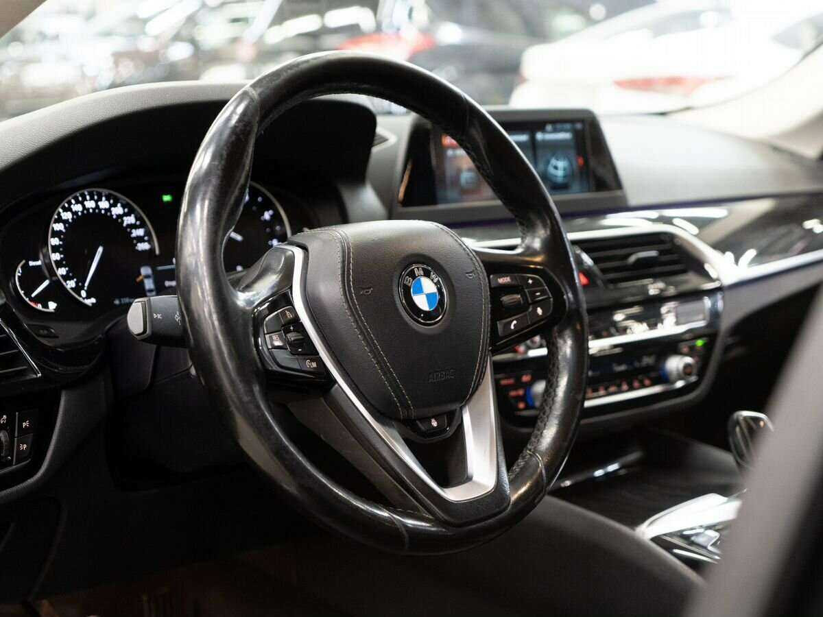 Купить BMW 5 серии 520d, 2019, 146 239 км, фото №5