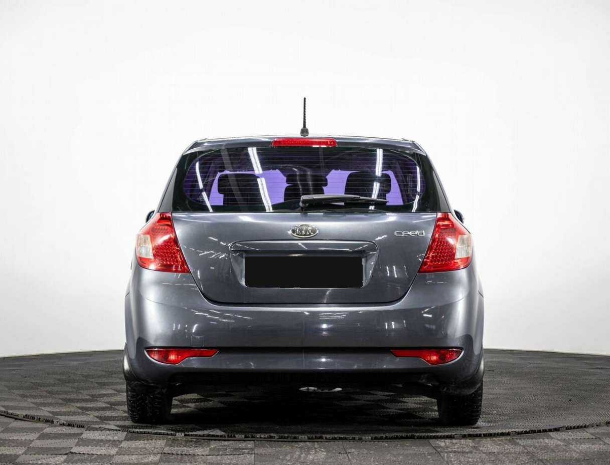 Купить Kia Ceed, 2010, 194 000 км, фото №5