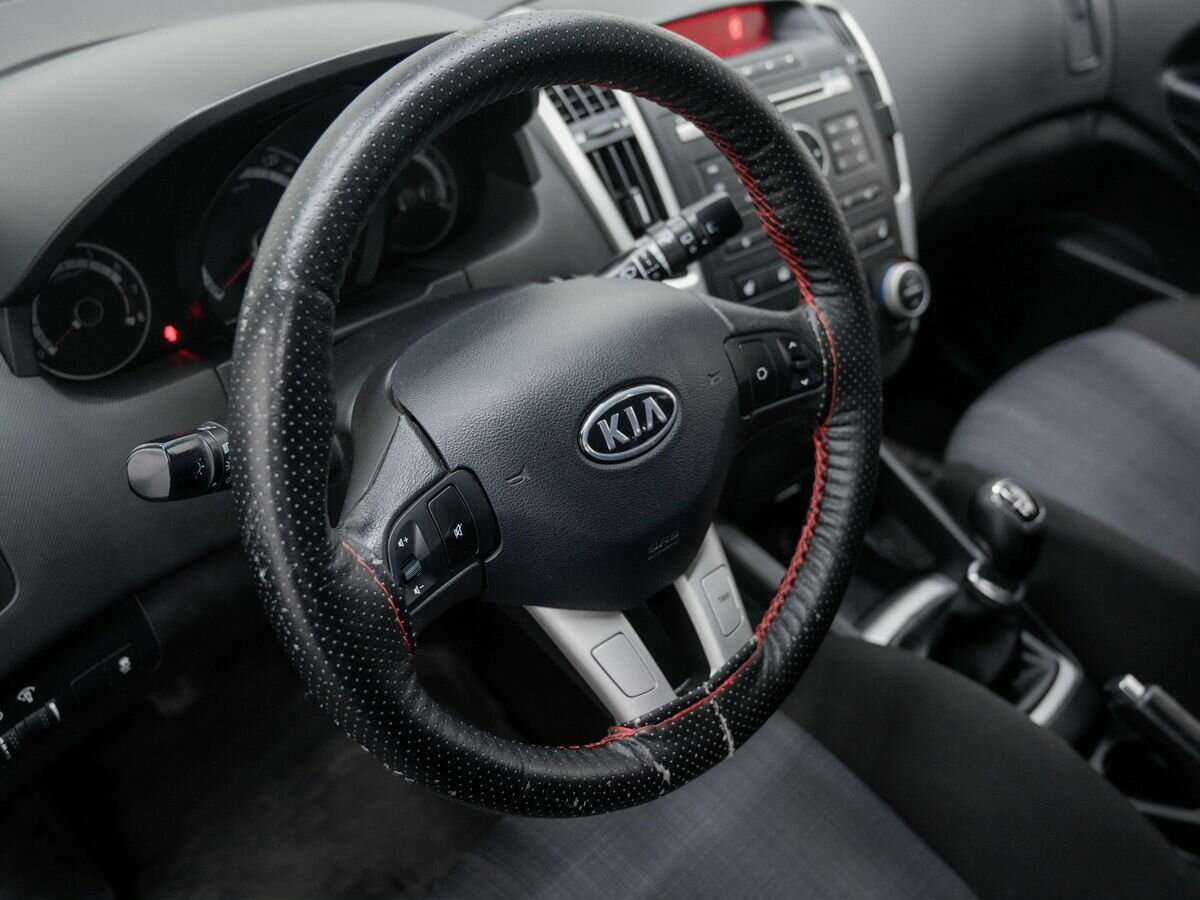 Купить Kia Ceed, 2010, 194 000 км, фото №18
