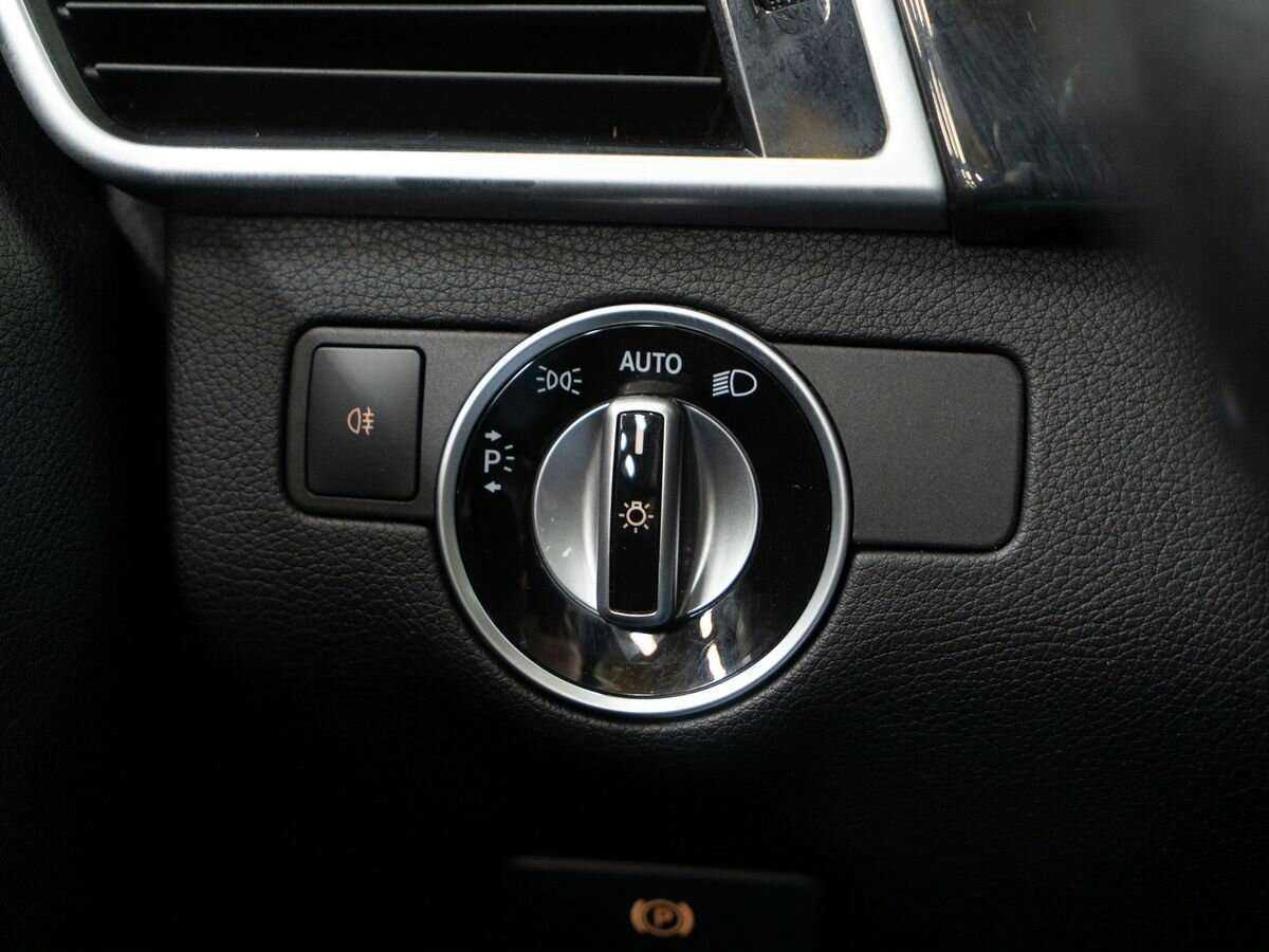 Купить Mercedes-Benz GLS 350 d, 2016, 91 091 км, фото №17