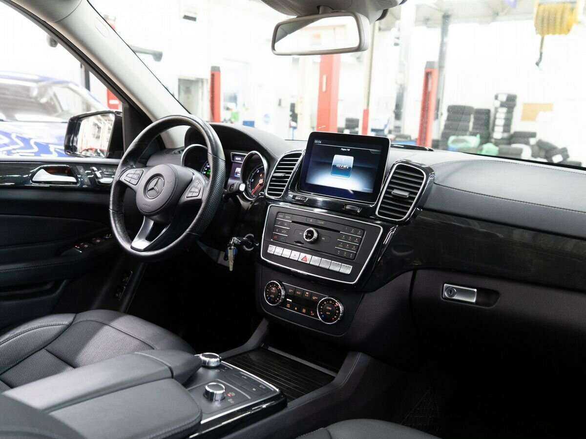 Купить Mercedes-Benz GLS 350 d, 2016, 91 091 км, фото №18