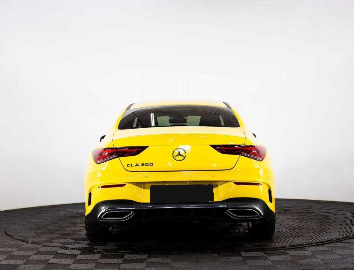 Купить Mercedes-Benz CLA 200, 2020, 67 000 км, фото №4