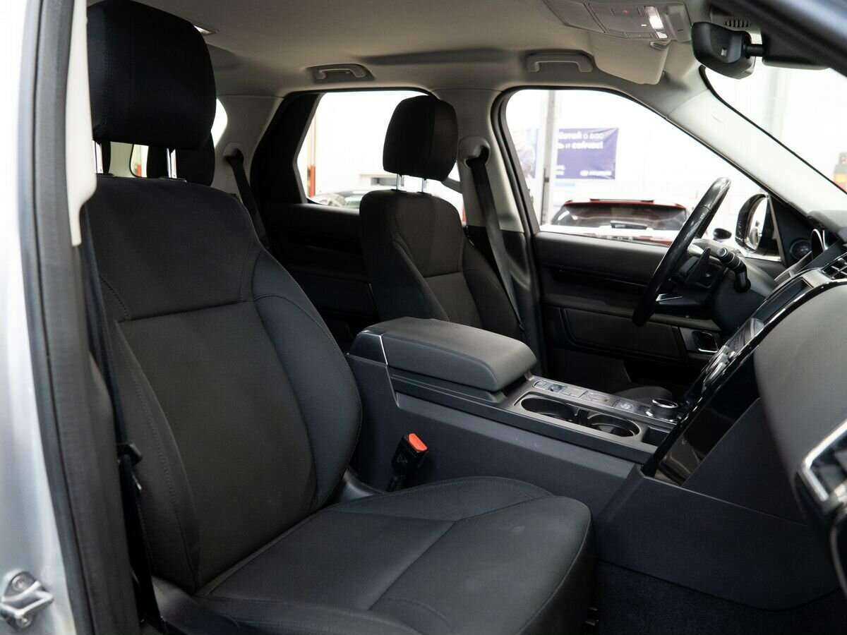 Купить Land Rover Discovery, 2018, 69 804 км, фото №10