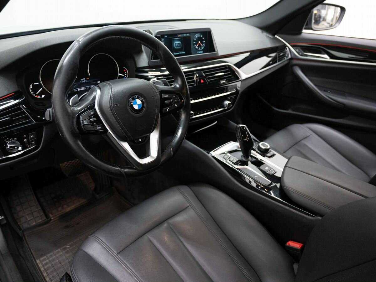 Купить BMW 5 серии 520d xDrive, 2019, 231 000 км, фото №7