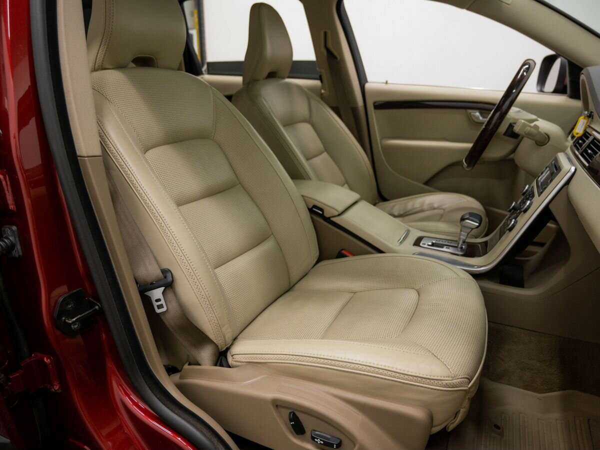 Купить Volvo XC70, 2011, 300 000 км, фото №12