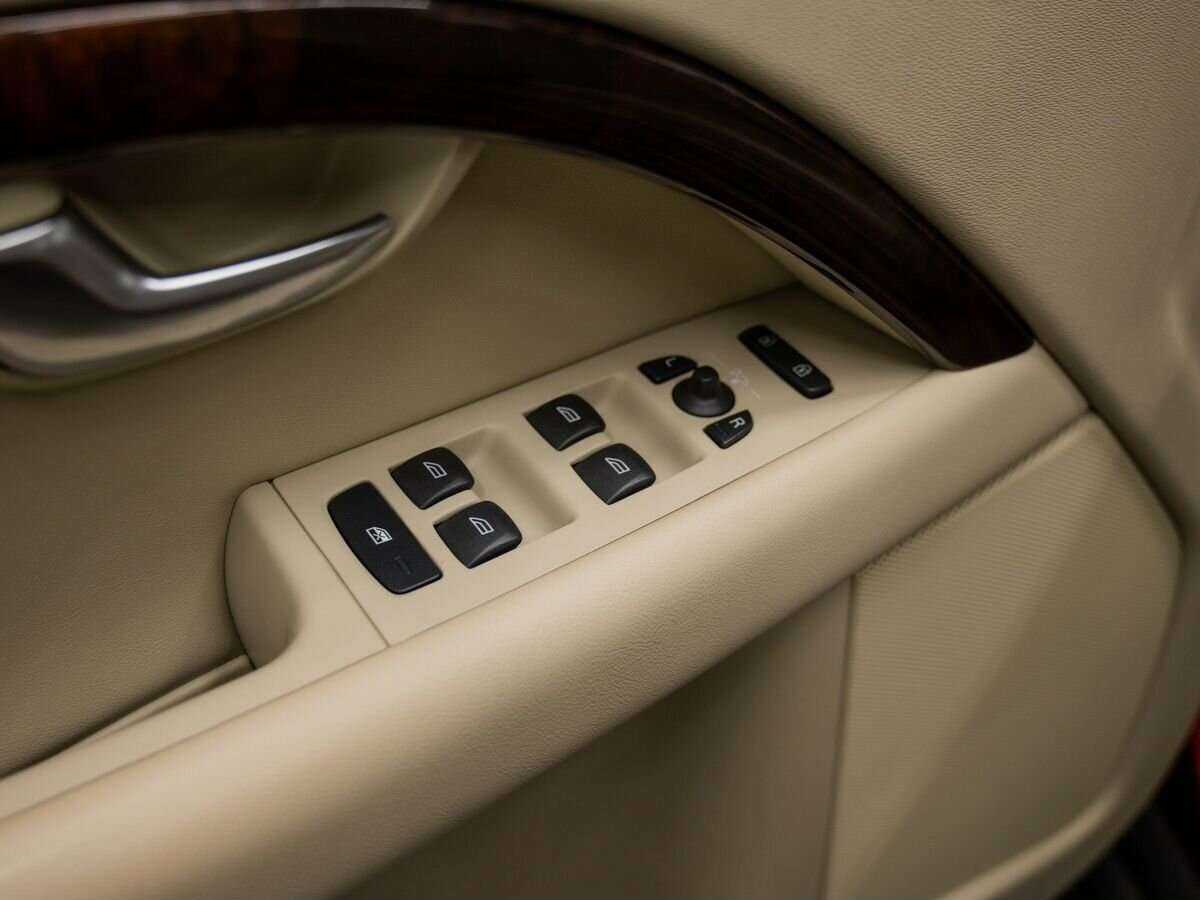 Купить Volvo XC70, 2011, 300 000 км, фото №19