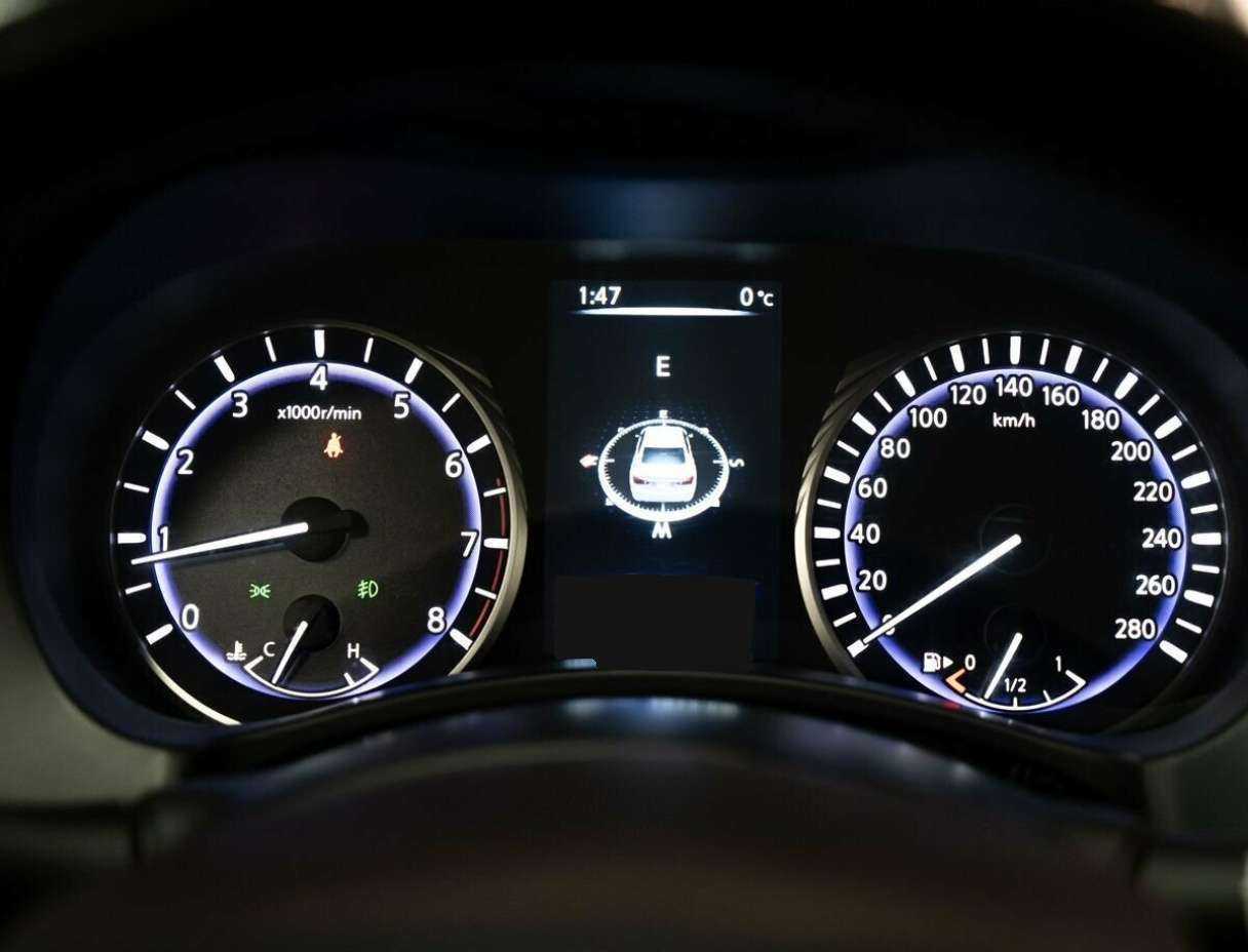 Купить Infiniti Q50, 2014, 96 000 км, фото №10