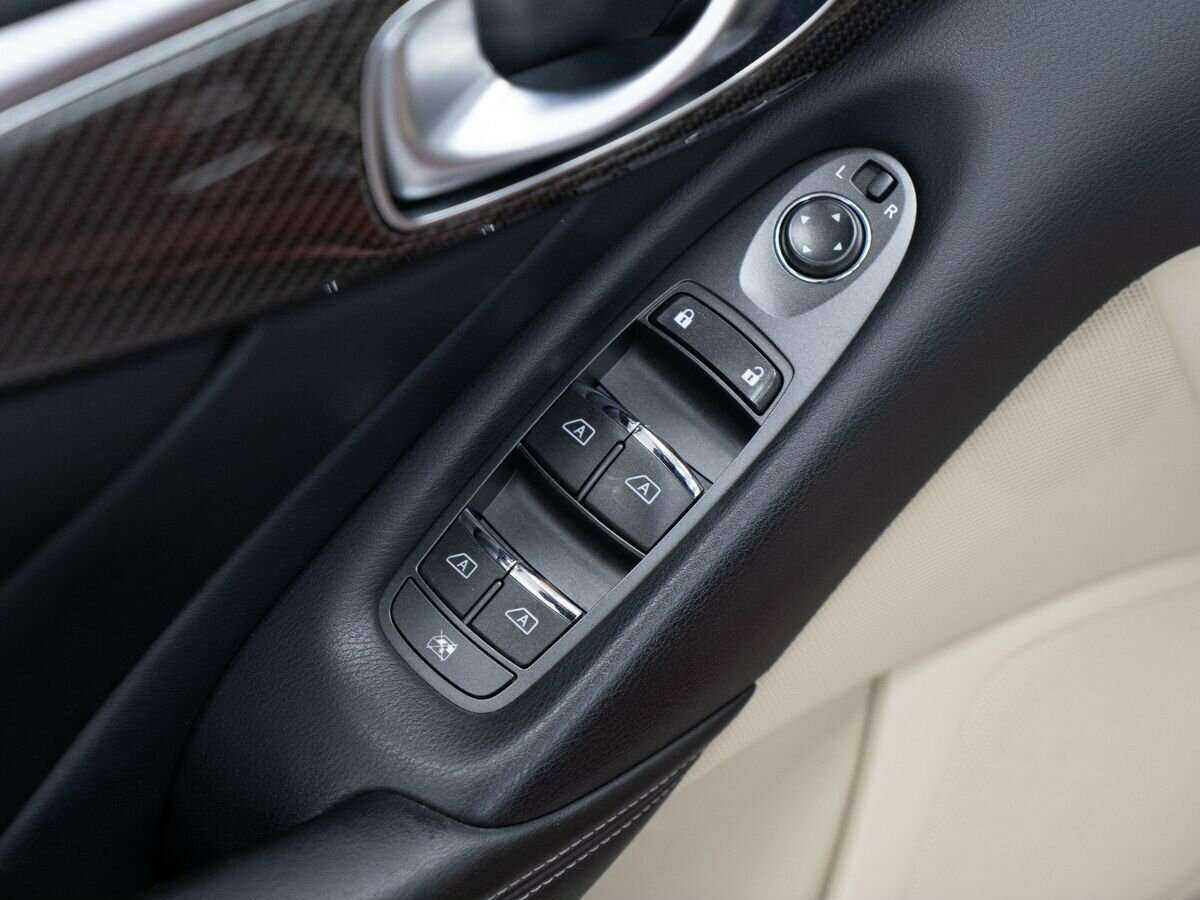 Купить Infiniti Q50, 2014, 96 000 км, фото №15