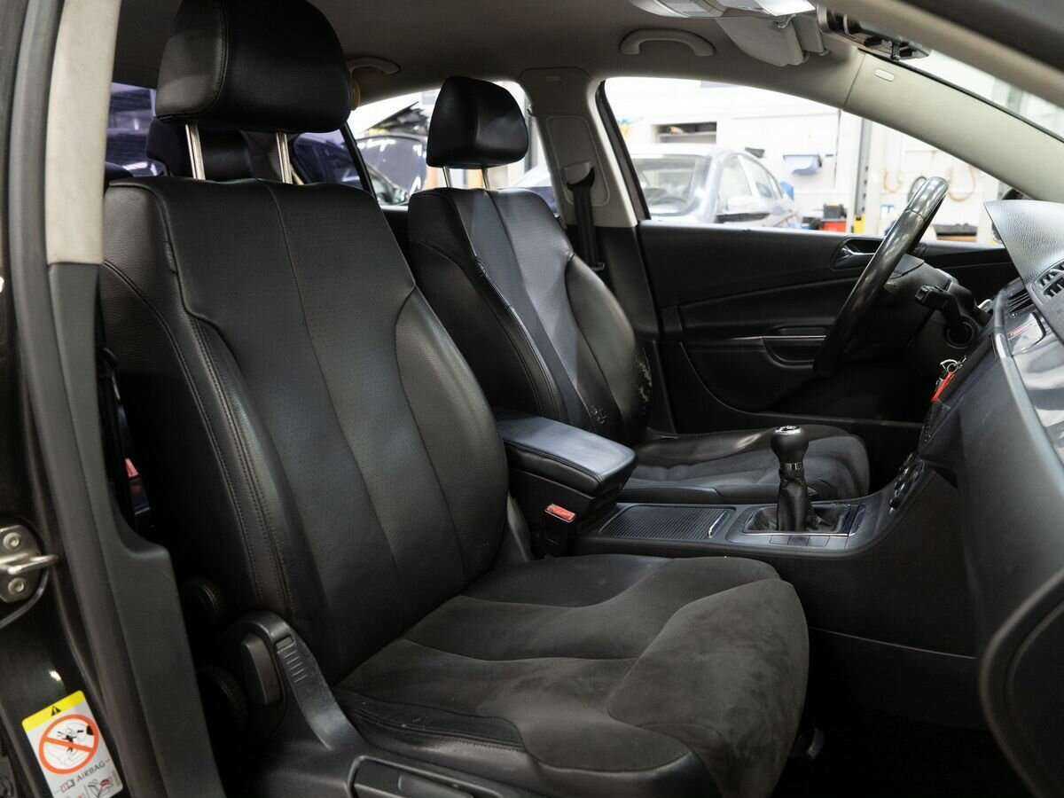 Купить Volkswagen Passat, 2008, 305 161 км, фото №9