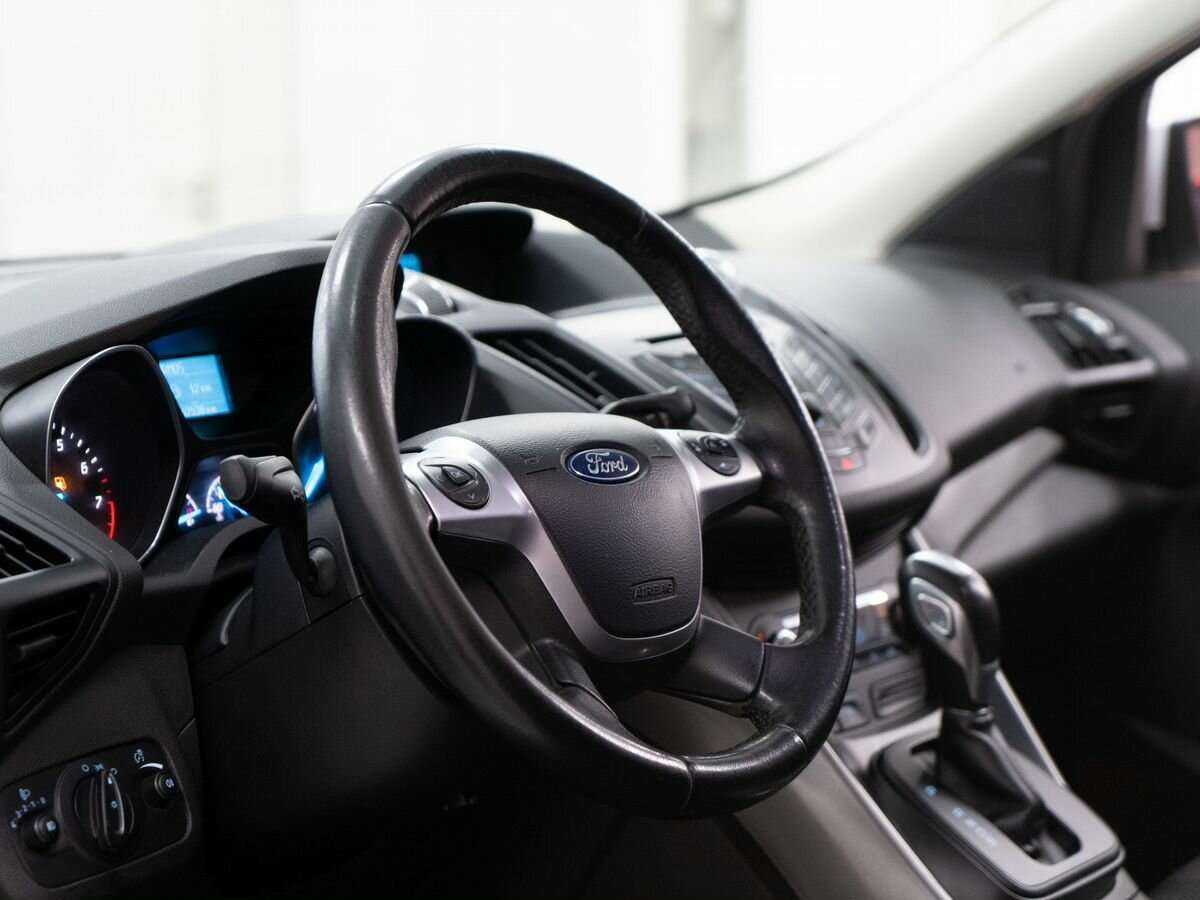 Купить Ford Kuga, 2014, 140 000 км, фото №5