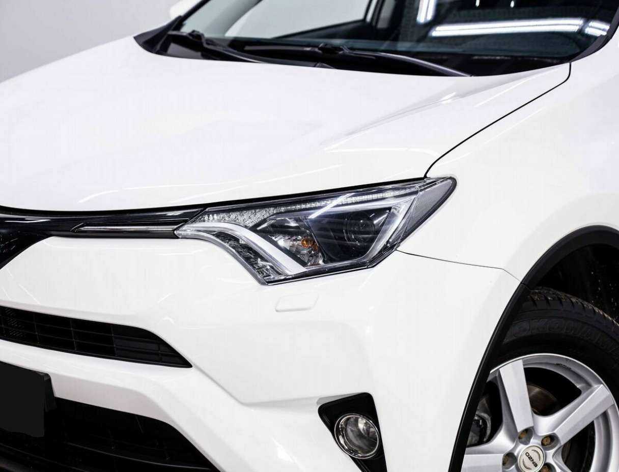 Купить Toyota RAV4, 2017, 67 000 км, фото №7