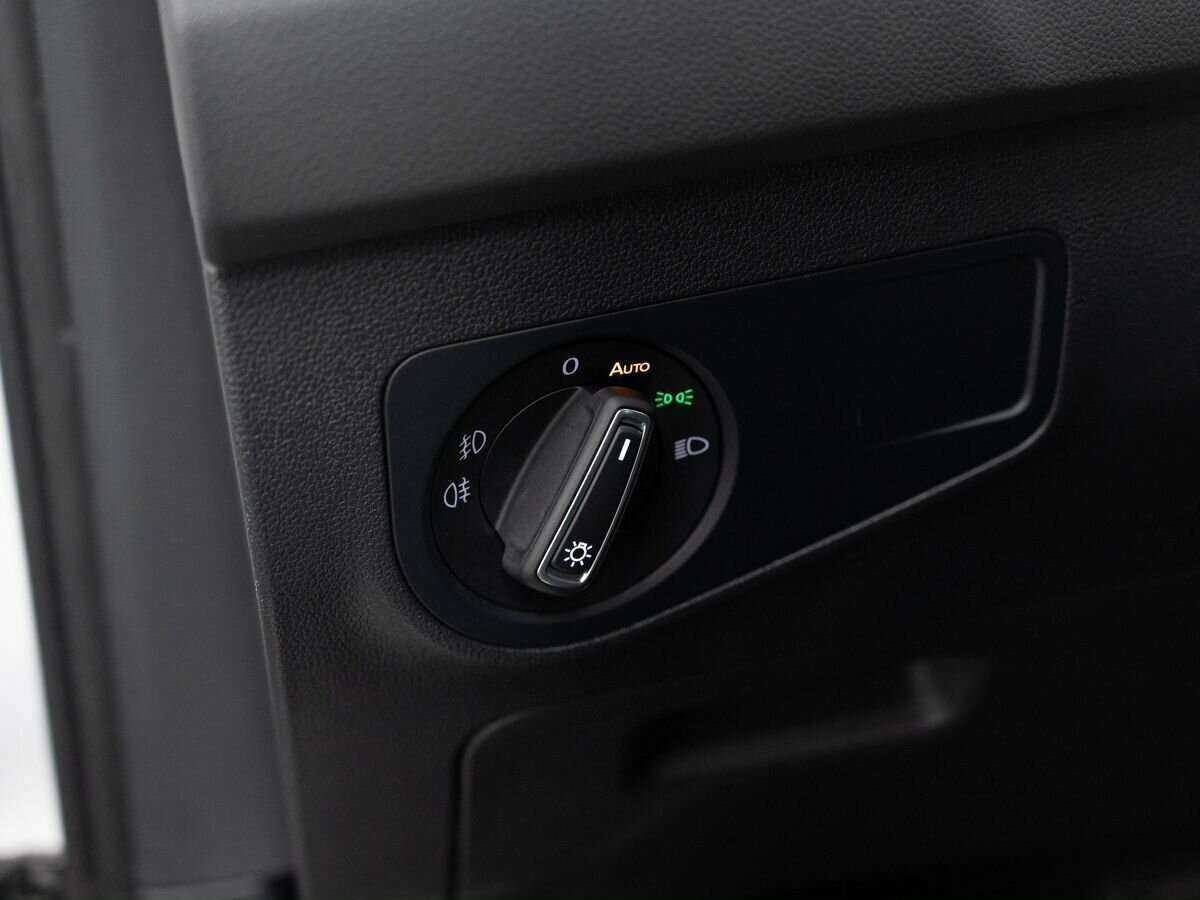 Купить Volkswagen Tiguan, 2019, 113 978 км, фото №20