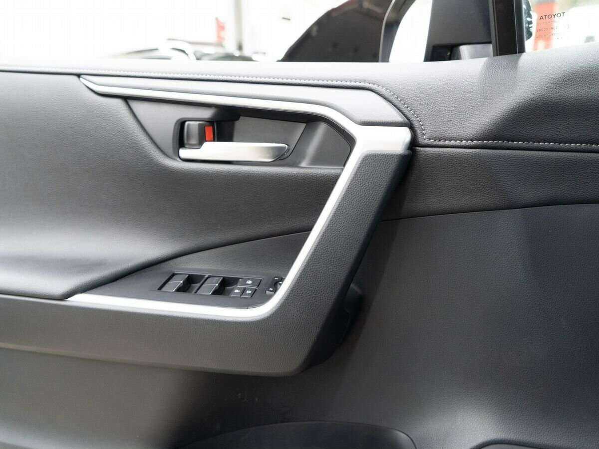 Купить Toyota RAV4, 2019, 47 000 км, фото №16