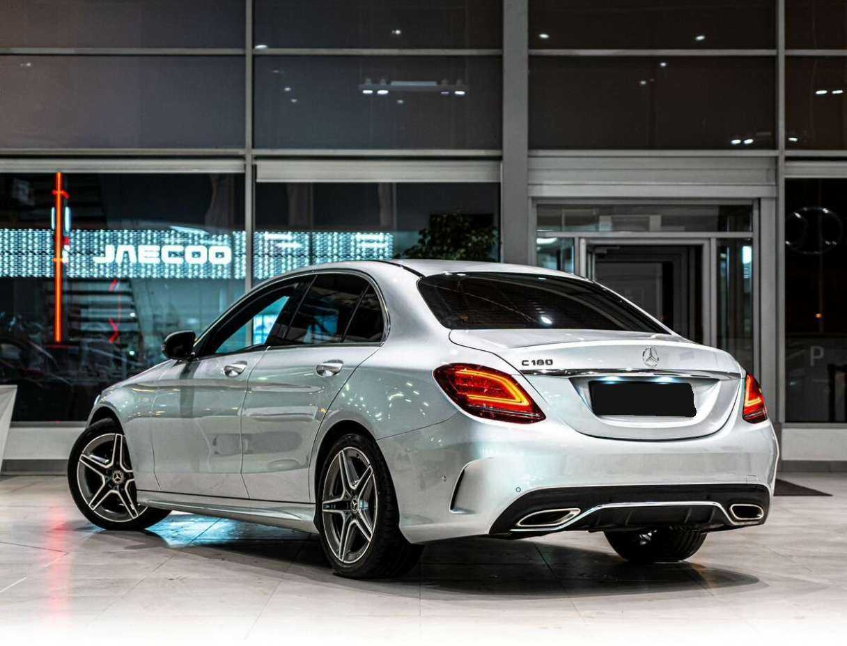 Купить Mercedes-Benz C-Класс 180, 2018, 91 000 км, фото №4