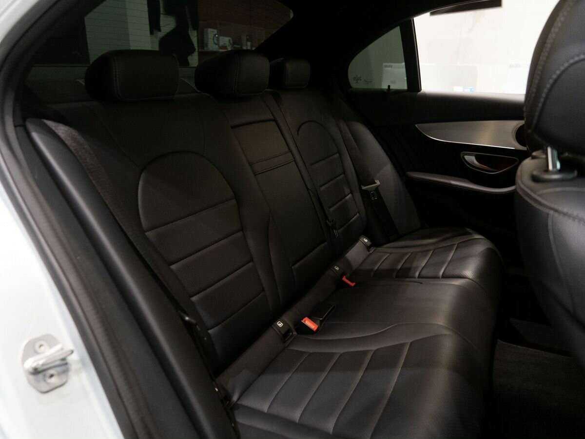Купить Mercedes-Benz C-Класс 180, 2018, 91 000 км, фото №9