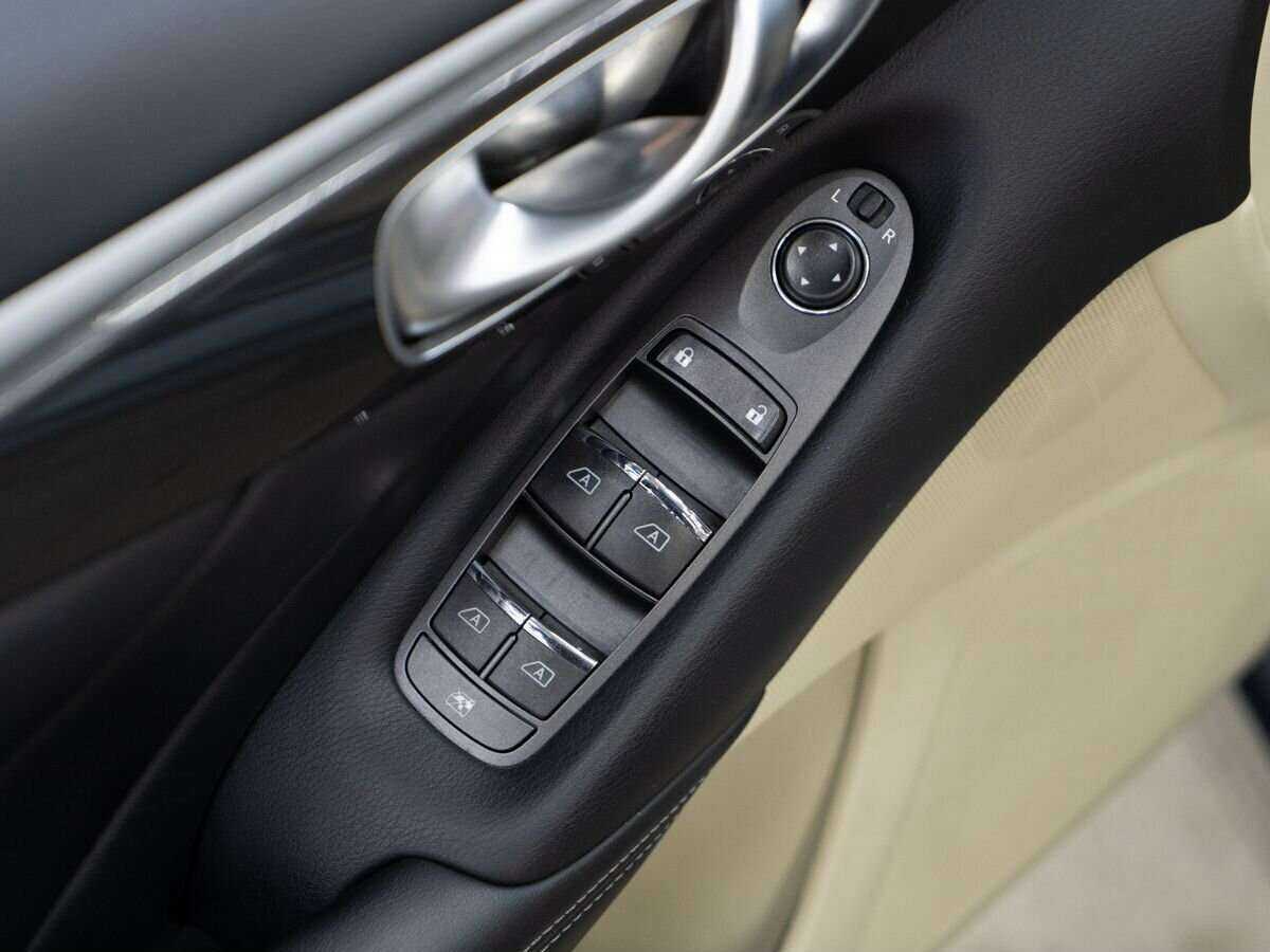 Купить Infiniti Q50, 2014, 94 000 км, фото №13