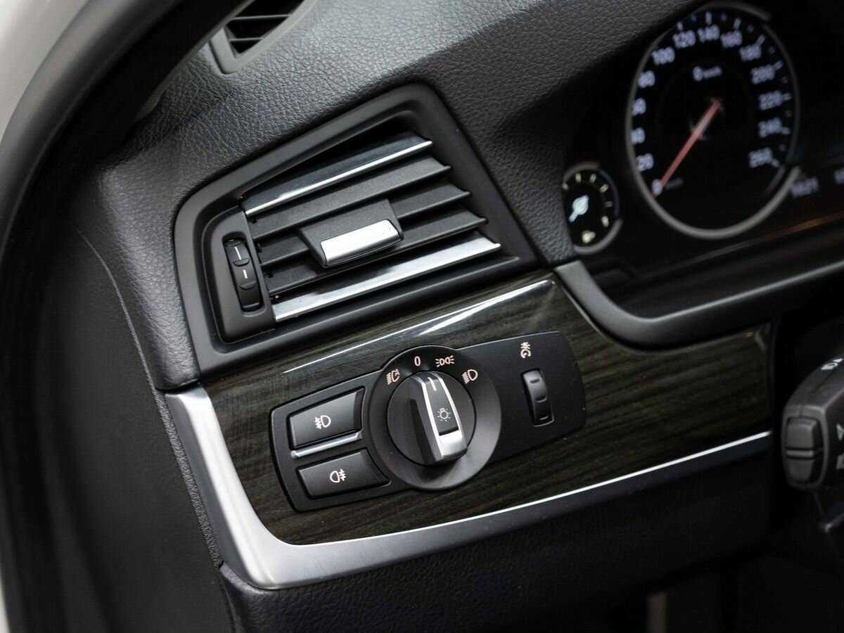 Купить BMW 5 серии 530d xDrive, 2016, 156 000 км, фото №22