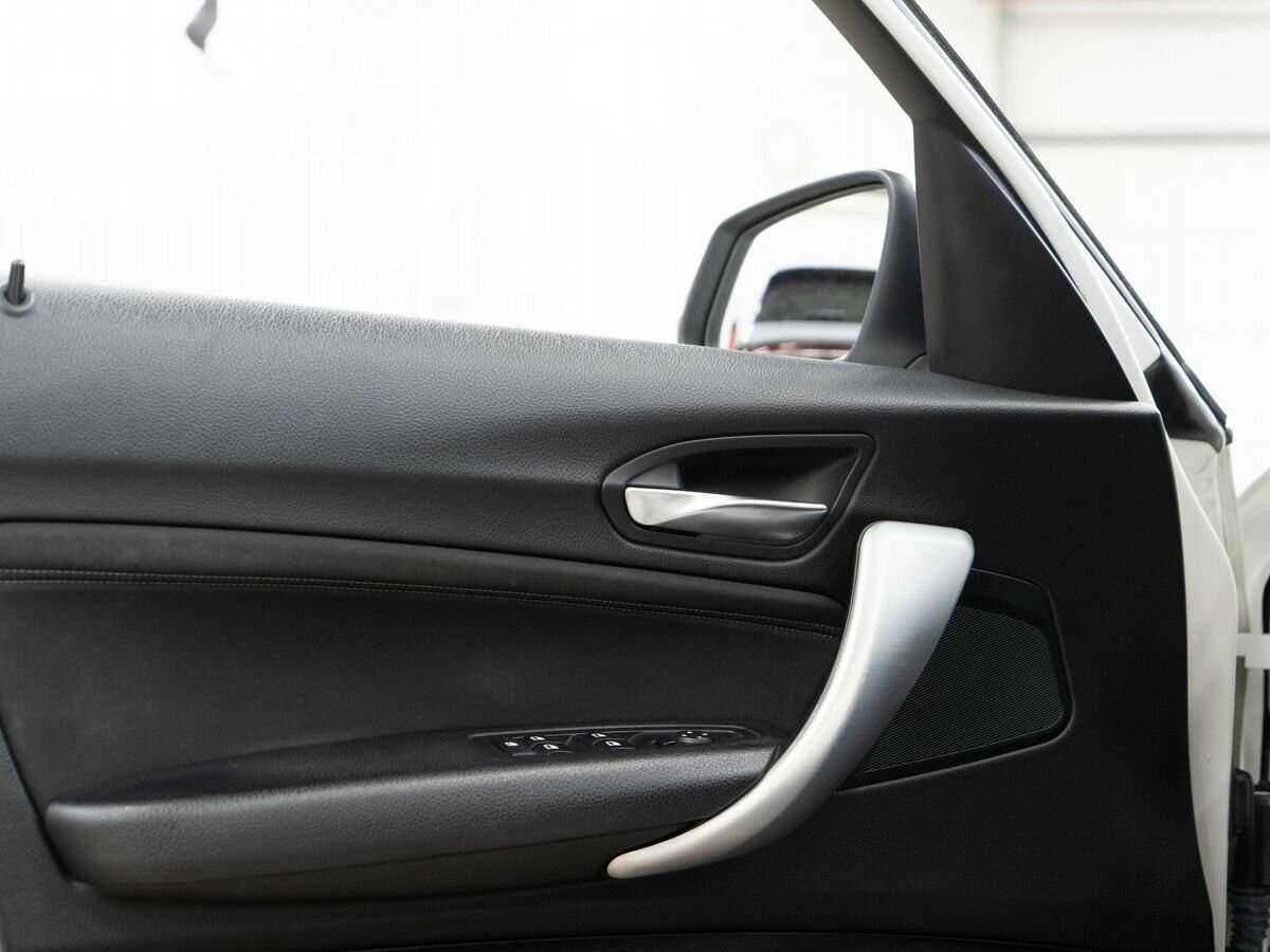 Купить BMW 1 серии 116i, 2014, 141 216 км, фото №15