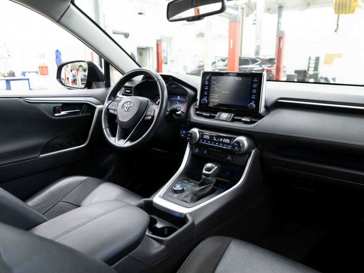 Купить Toyota RAV4, 2020, 91 800 км, фото №18