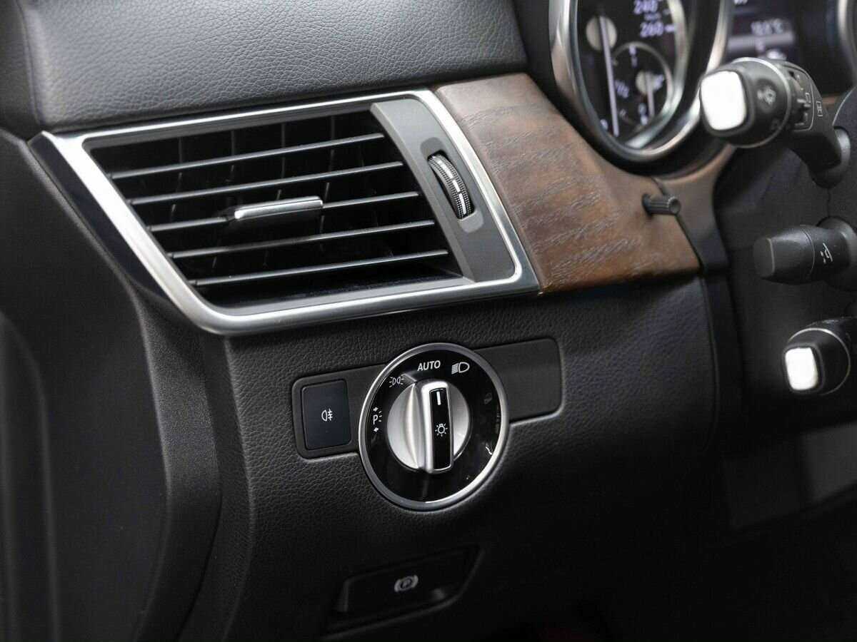 Купить Mercedes-Benz GL-Класс 350 CDI BlueTEC, 2013, 169 300 км, фото №28