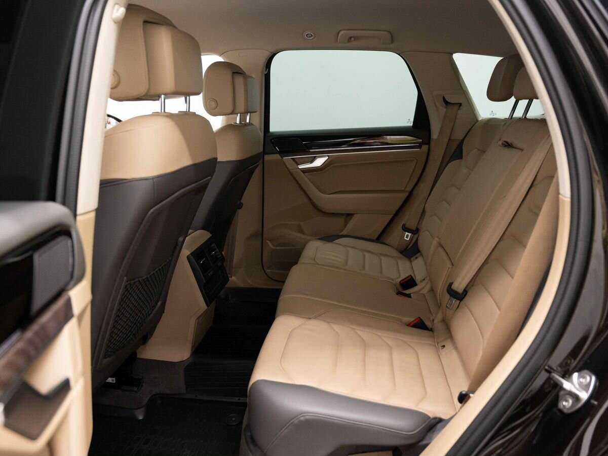 Купить Volkswagen Touareg, 2018, 235 000 км, фото №9