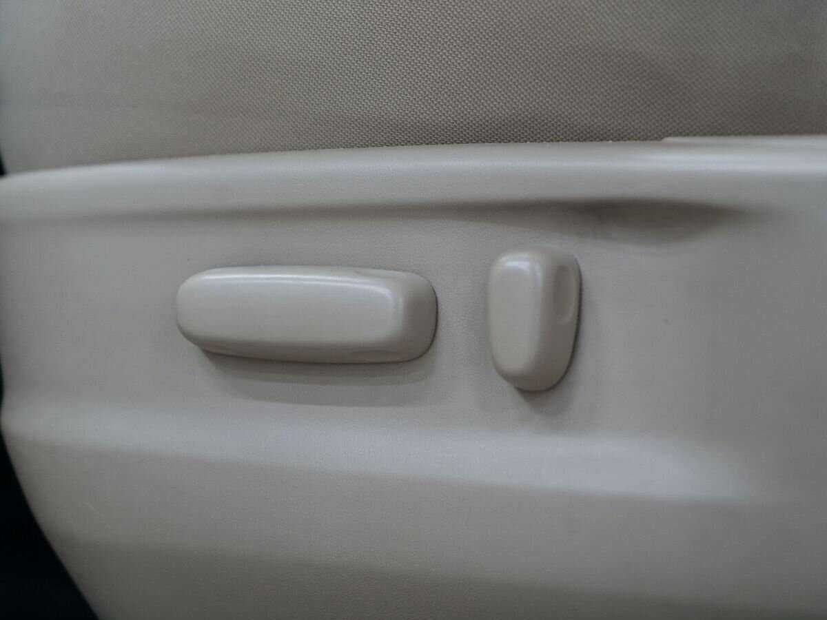 Купить Toyota Venza, 2010, 276 000 км, фото №17