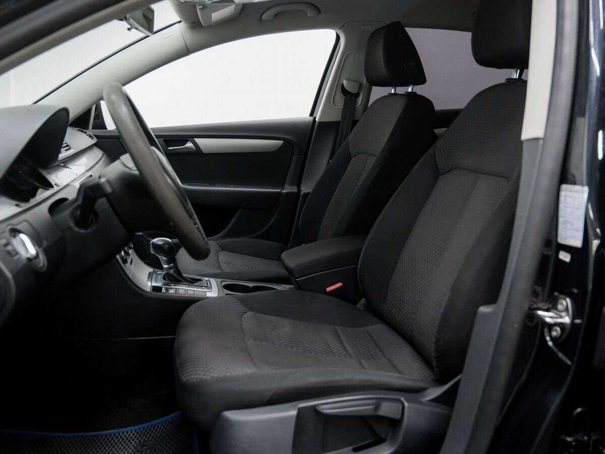 Купить Volkswagen Passat, 2011, 154 119 км, фото №8
