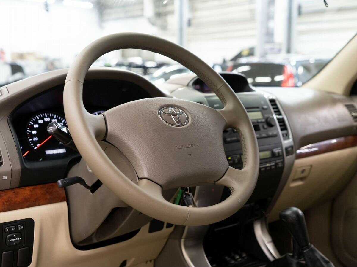 Купить Toyota Land Cruiser Prado 5-speed, 2005, 318 622 км, фото №5